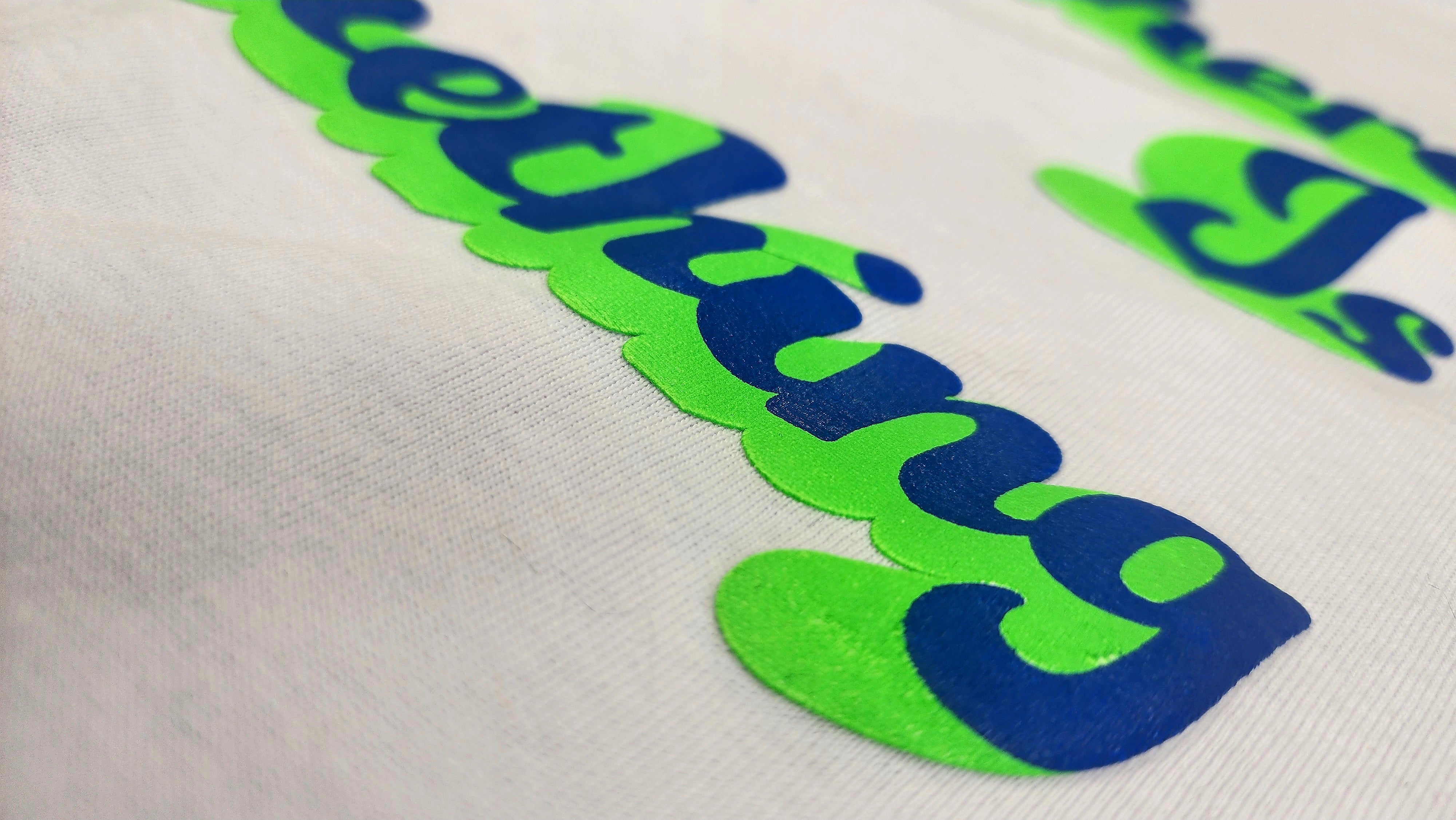 SIEEIS Shakawear T-Shirt